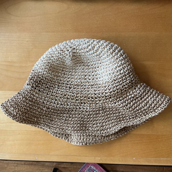 Source Unknown Accessories - 2 tone Stylish Tan and Cream Woven Hat one size